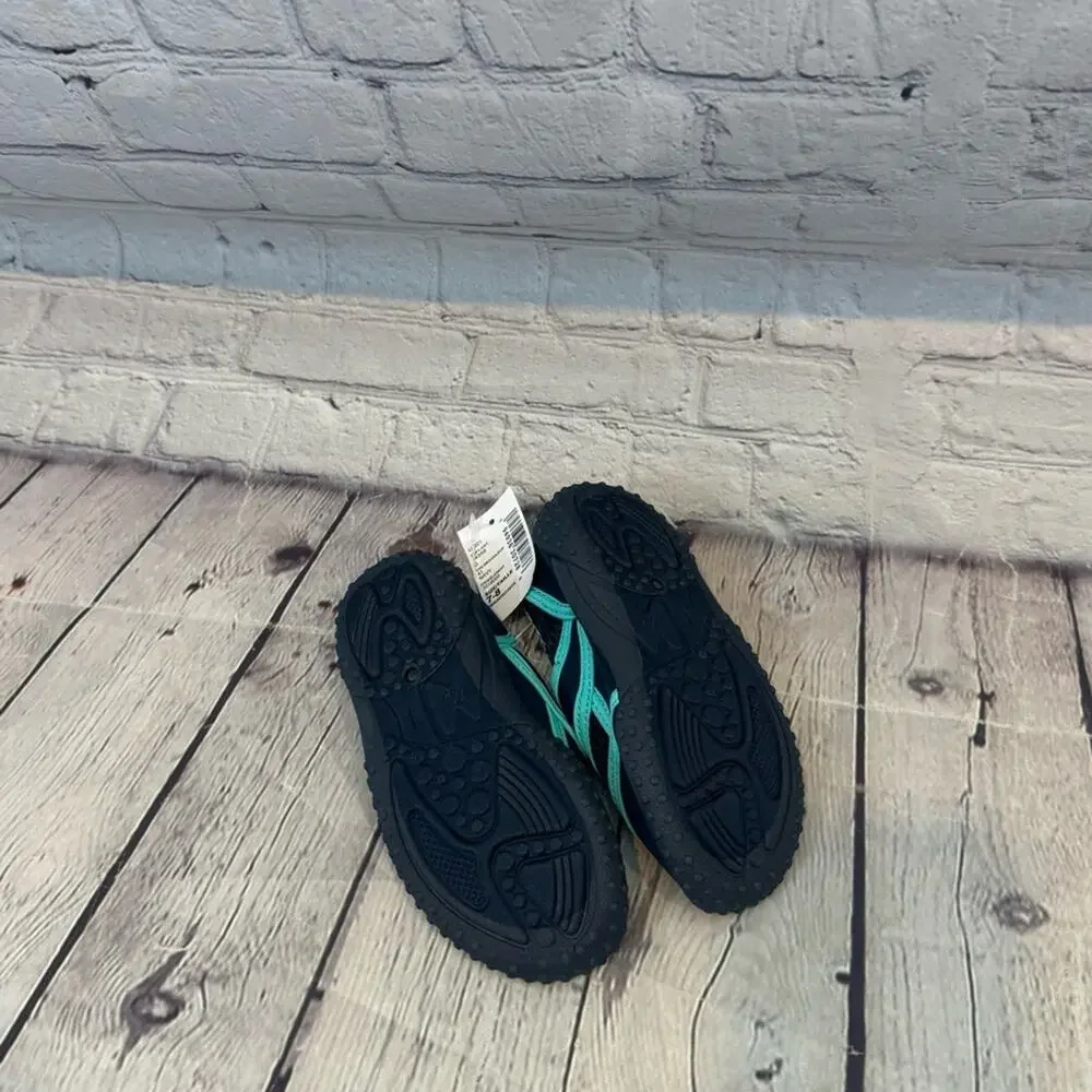 The Children’s Place Kids Water Shoes